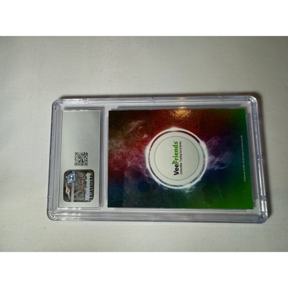CGC 8.5 Sympathetic Squid VeeFriends Series 2 2022 Zerocool Core Trading Card - Picture 2 of 2